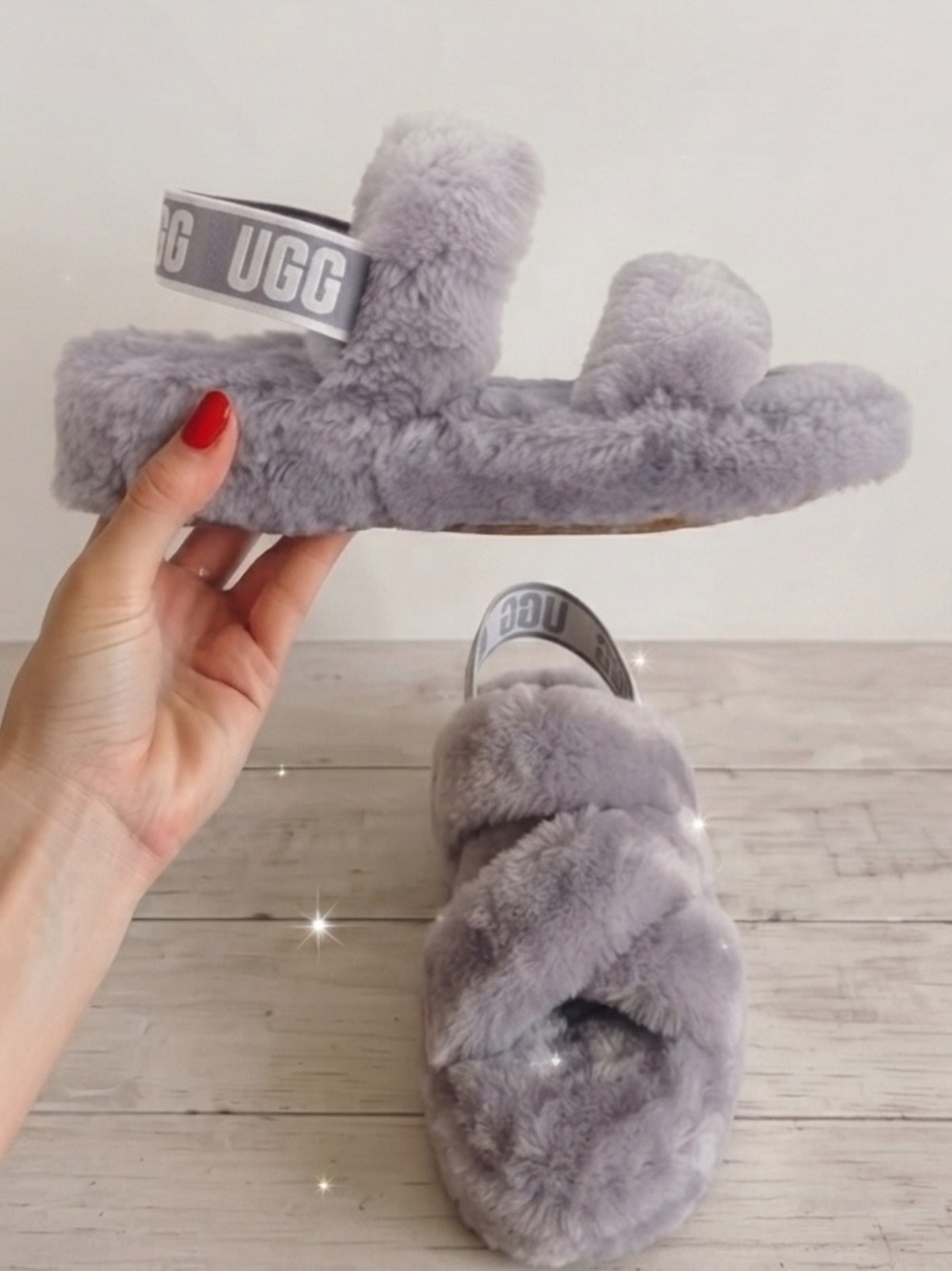 UGG Fluff Slide Sandals in Light Lavender Faux Sheepskin Oh Yeah Size 4Y 6Womens